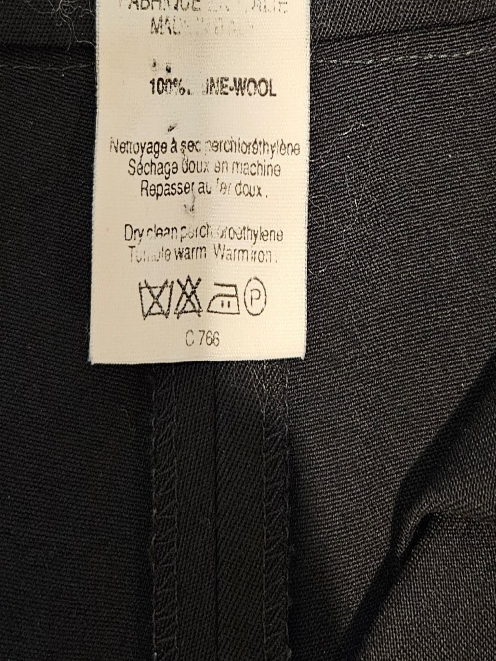 Yohji Yamamoto black wool shorts, size M - Picture 2 of 8